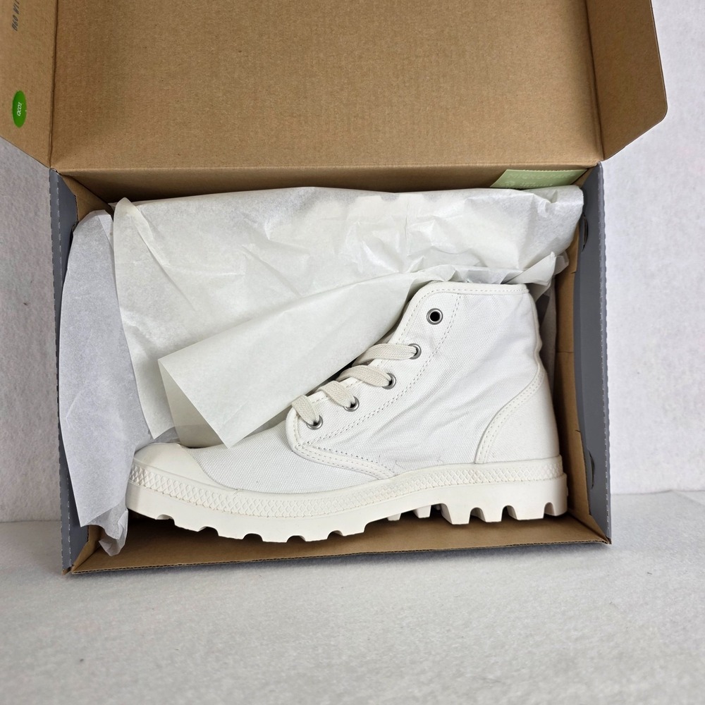 Palladium Pampa Hi Women's‎ Size 10 Star White Canvas Boots New in  Box